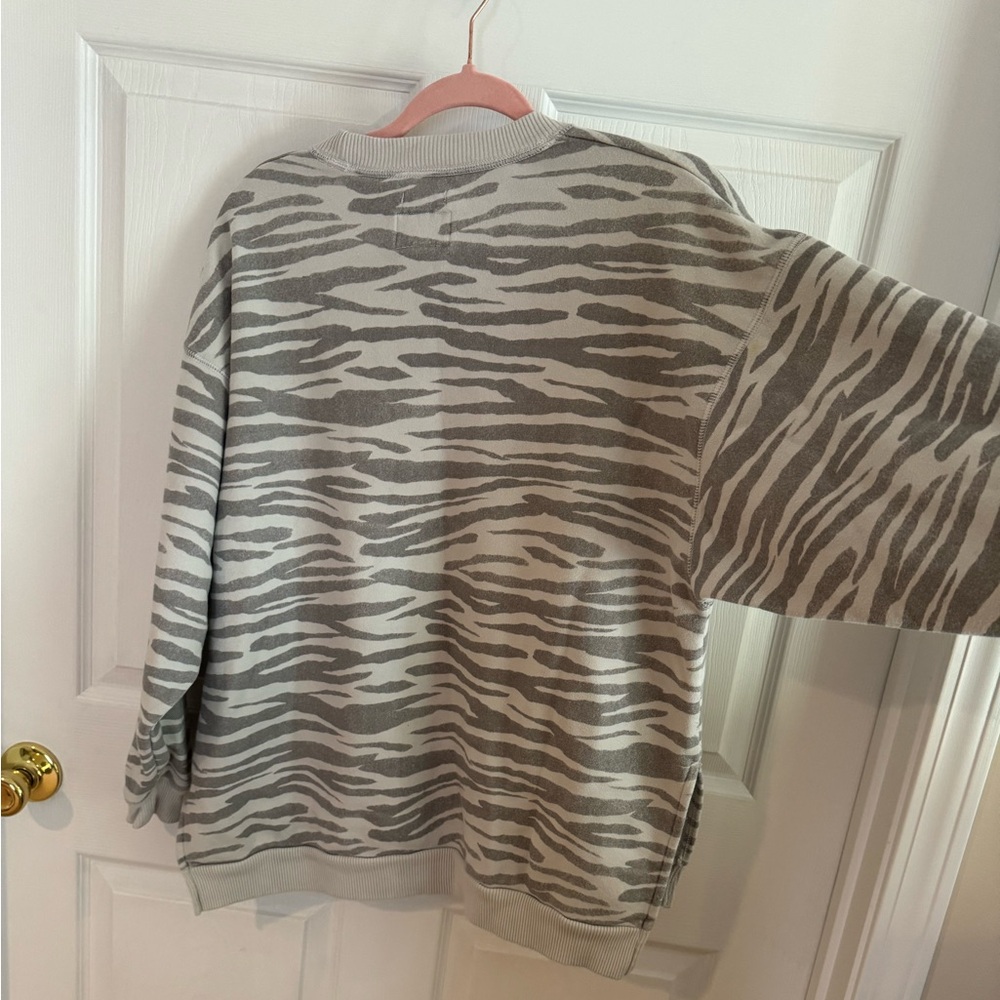 American Eagle Crewneck - Picture 3 of 5